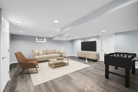 Tiny photo for 742 Ridgeview Street, Downers Grove, IL 60516 (MLS # 12494620)