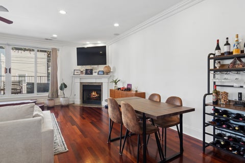 Tiny photo for 744 W Belmont Avenue #1R, Chicago, IL 60657 (MLS # 12790365)