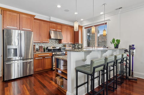 Tiny photo for 744 W Belmont Avenue #1R, Chicago, IL 60657 (MLS # 12790365)