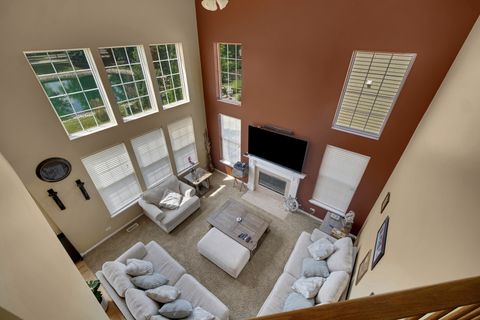 Tiny photo for 343 Copper Springs Lane, Elgin, IL 60124 (MLS # 12434322)