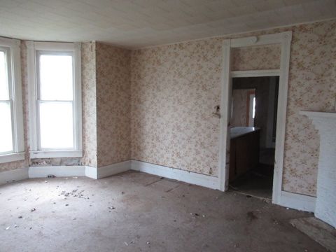 Tiny photo for 212 E Crawford Street, Paris, IL 61944 (MLS # 12593476)