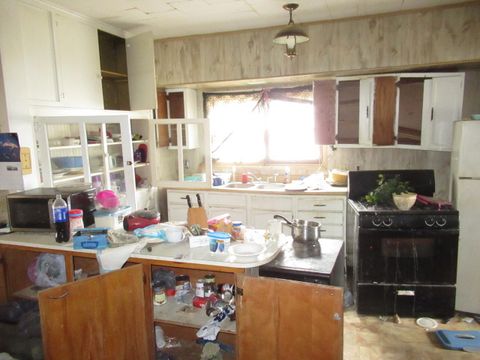 Tiny photo for 212 E Crawford Street, Paris, IL 61944 (MLS # 12593476)