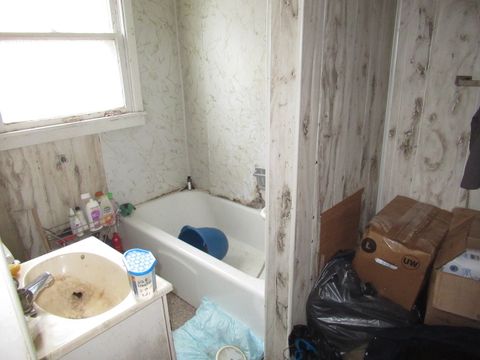 Tiny photo for 212 E Crawford Street, Paris, IL 61944 (MLS # 12593476)