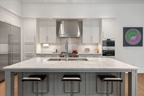 Tiny photo for 435 N Michigan Avenue #414, Chicago, IL 60611 (MLS # 12622140)