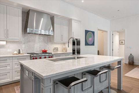 Tiny photo for 435 N Michigan Avenue #414, Chicago, IL 60611 (MLS # 12622140)