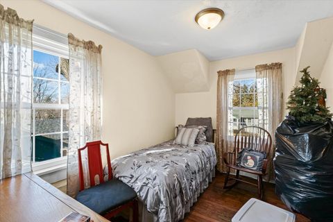 Tiny photo for 909 E WASHINGTON Street, Urbana, IL 61801 (MLS # 12578839)