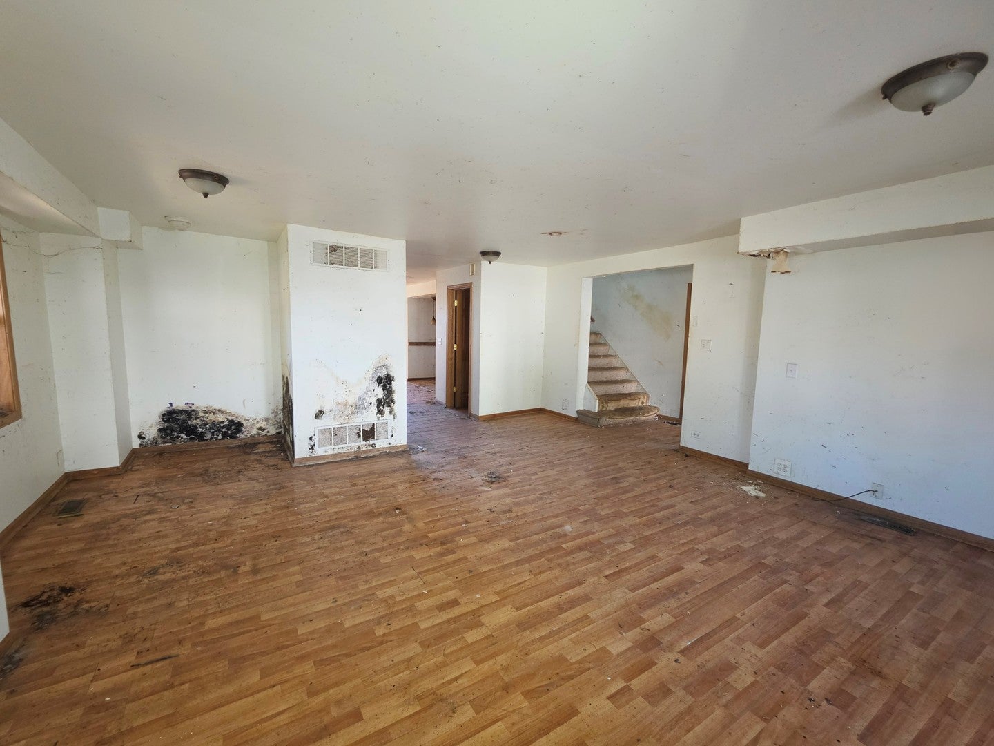 120 Roosevelt Avenue