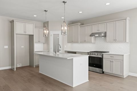 Tiny photo for 16551 Kayla Drive, Lemont, IL 60439 (MLS # 12620038)