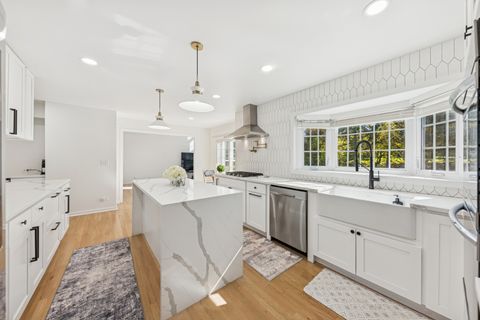 Tiny photo for 17671 W Westwind Drive, Gurnee, IL 60031 (MLS # 12494580)