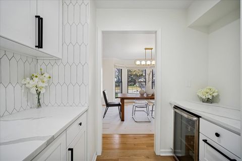 Tiny photo for 17671 W Westwind Drive, Gurnee, IL 60031 (MLS # 12494580)