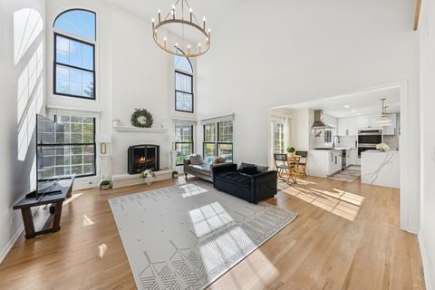 Tiny photo for 17671 W Westwind Drive, Gurnee, IL 60031 (MLS # 12494580)