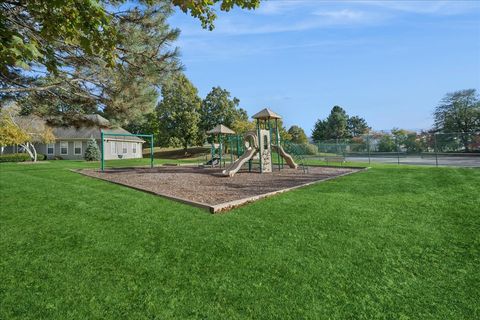 Tiny photo for 17671 W Westwind Drive, Gurnee, IL 60031 (MLS # 12494580)