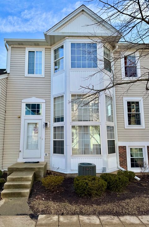 307 Hidden Creek Lane 1 North Aurora IL 60542