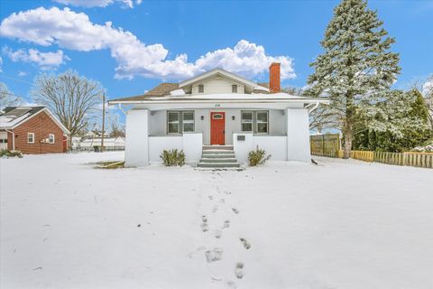 Tiny photo for 210 E Newkirk Street, Tuscola, IL 61953 (MLS # 12524960)