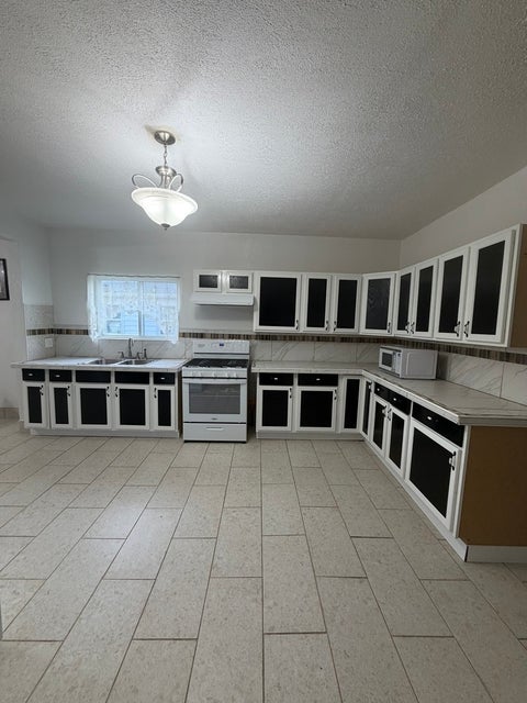 Tiny photo for 826 Prairie Avenue, Kewanee, IL 61443 (MLS # 12664776)