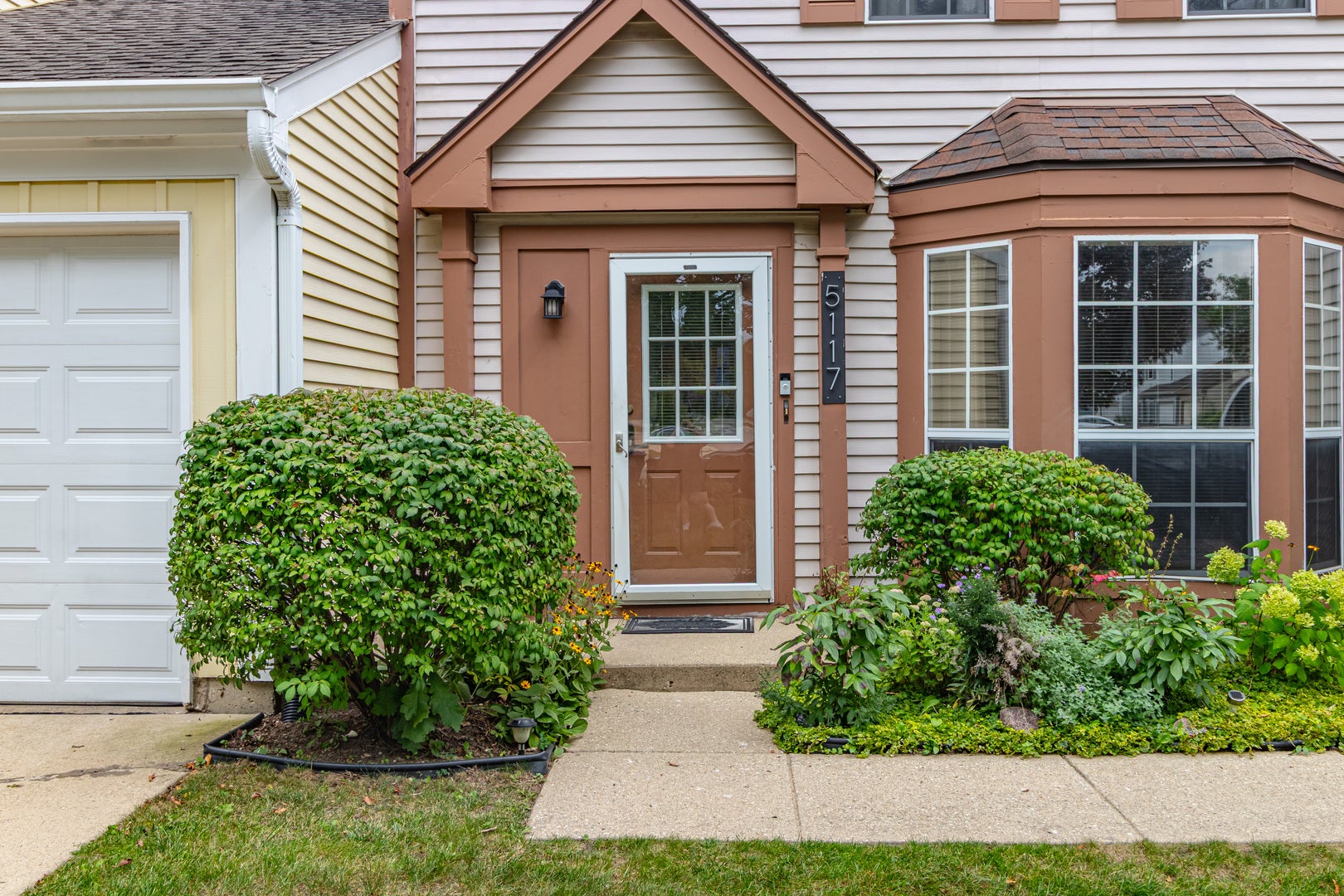5117 Pembrook Court