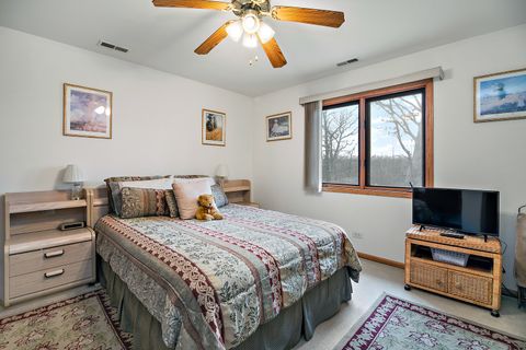 Tiny photo for 321 Royal Oak Drive, Steger, IL 60475 (MLS # 12567264)