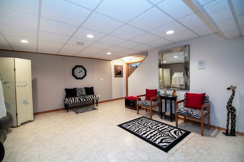 Tiny photo for 321 Royal Oak Drive, Steger, IL 60475 (MLS # 12567264)
