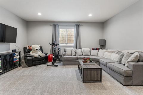 Tiny photo for 1604 Kassen Avenue, Mahomet, IL 61853 (MLS # 12378892)