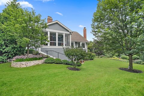 Tiny photo for 43 Ravenscraig Lane, Inverness, IL 60067 (MLS # 12588623)