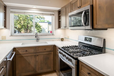 Tiny photo for 224 N Kenilworth Avenue #2B, Oak Park, IL 60302 (MLS # 12777647)