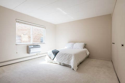 Tiny photo for 224 N Kenilworth Avenue #2B, Oak Park, IL 60302 (MLS # 12777647)