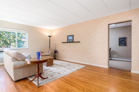 Tiny photo for 224 N Kenilworth Avenue #2B, Oak Park, IL 60302 (MLS # 12777647)