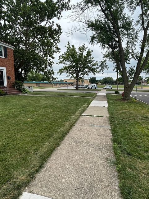 Tiny photo for 2337 Kensington Avenue, Westchester, IL 60154 (MLS # 12464031)