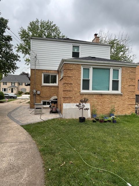 Tiny photo for 2337 Kensington Avenue, Westchester, IL 60154 (MLS # 12464031)