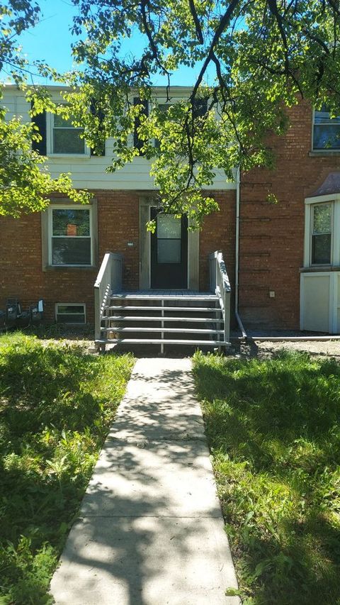 Townhouse in Calumet City IL 1360 Wentworth Avenue.jpg