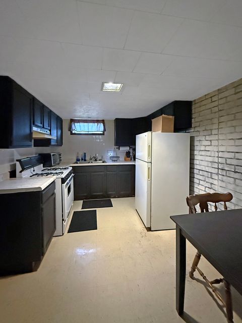 Tiny photo for 1602 E De Leon Street, Freeport, IL 61032 (MLS # 12419963)