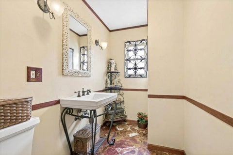 Tiny photo for 319 Leclaire Avenue, Wilmette, IL 60091 (MLS # 12789794)