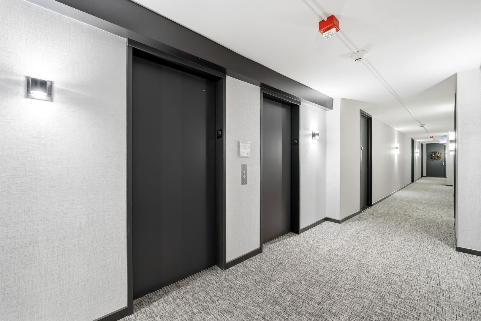 2020 N Lincoln Park W 19C