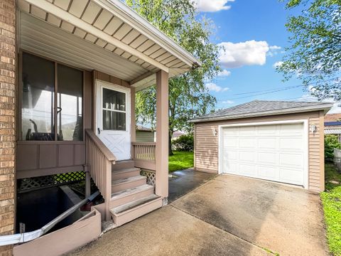 Tiny photo for 510 Price Avenue, Calumet City, IL 60409 (MLS # 12640342)