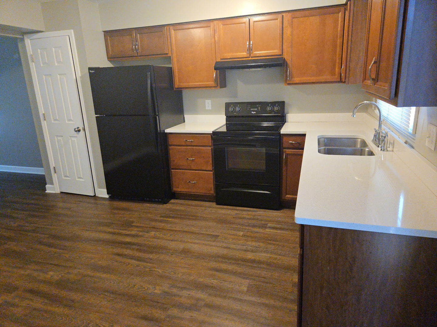 306 Heustis Street 2