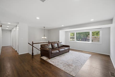 Tiny photo for 254 Dunbar Road, Mundelein, IL 60060 (MLS # 12663431)