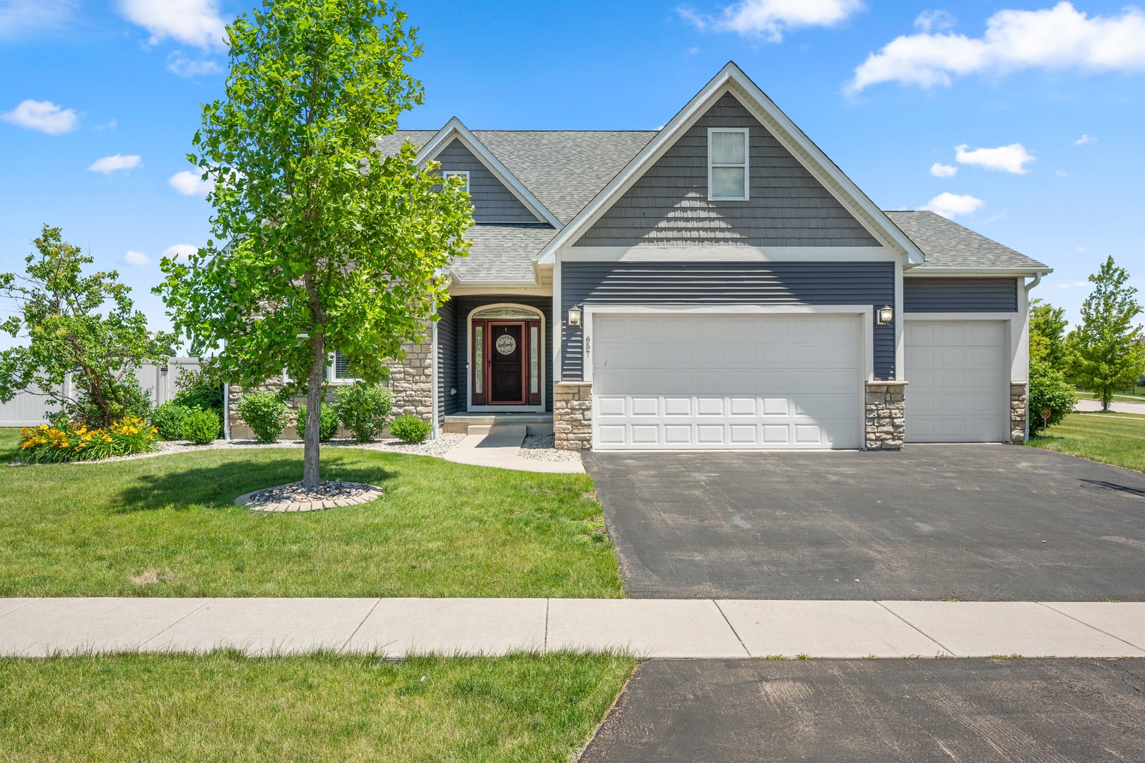 657 Brighton Way