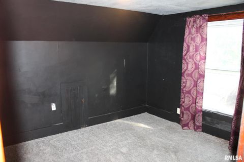 Tiny photo for 422 ROSS Street, Kewanee, IL 61443 (MLS # QC4268141)