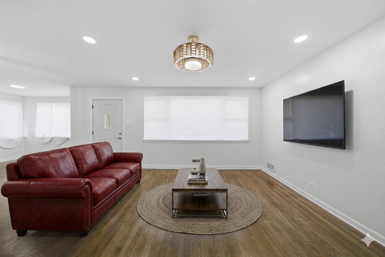 10828 S PULASKI Road