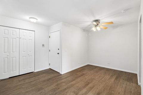 Tiny photo for 1102 Woodbury Lane #D1, Wheeling, IL 60090 (MLS # 12651703)