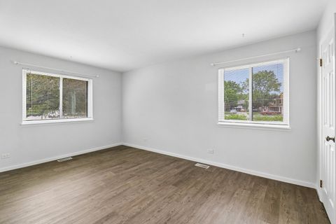 Tiny photo for 1102 Woodbury Lane #D1, Wheeling, IL 60090 (MLS # 12651703)