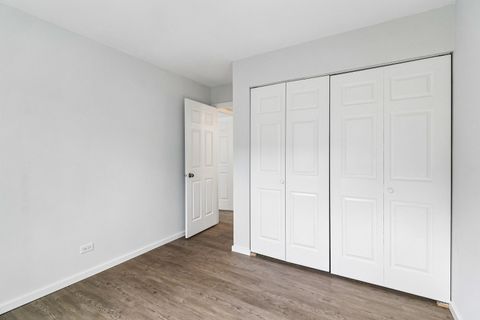 Tiny photo for 1102 Woodbury Lane #D1, Wheeling, IL 60090 (MLS # 12651703)