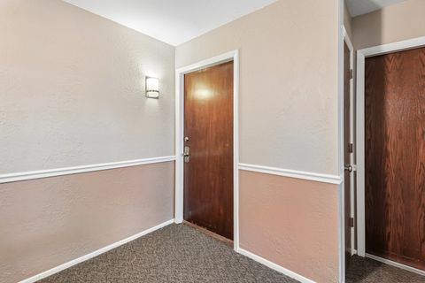 Tiny photo for 1102 Woodbury Lane #D1, Wheeling, IL 60090 (MLS # 12651703)