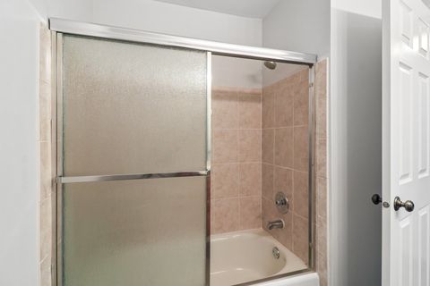 Tiny photo for 1102 Woodbury Lane #D1, Wheeling, IL 60090 (MLS # 12651703)