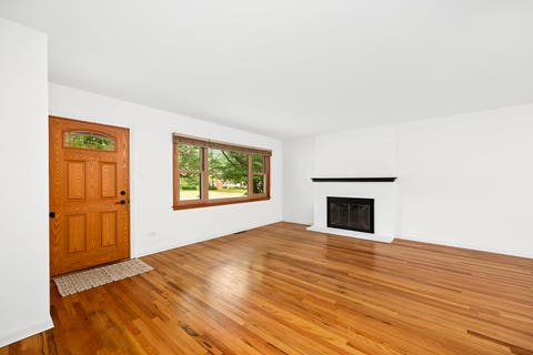 Tiny photo for 183 Brandon Avenue, Glen Ellyn, IL 60137 (MLS # 12732687)