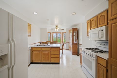 Tiny photo for 3118 Woodland Drive #3118, Zion, IL 60099 (MLS # 12640544)