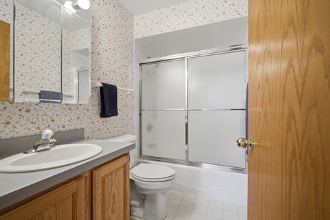 Tiny photo for 3118 Woodland Drive #3118, Zion, IL 60099 (MLS # 12640544)