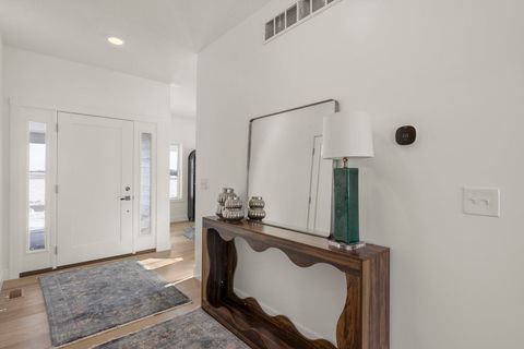 Tiny photo for 6542 Pelican Street, Bettendorf, IA 52722 (MLS # 12572619)