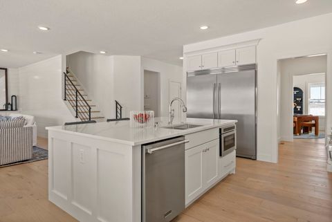 Tiny photo for 6542 Pelican Street, Bettendorf, IA 52722 (MLS # 12572619)