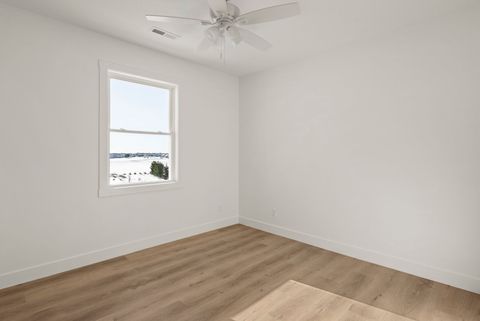 Tiny photo for 6542 Pelican Street, Bettendorf, IA 52722 (MLS # 12572619)